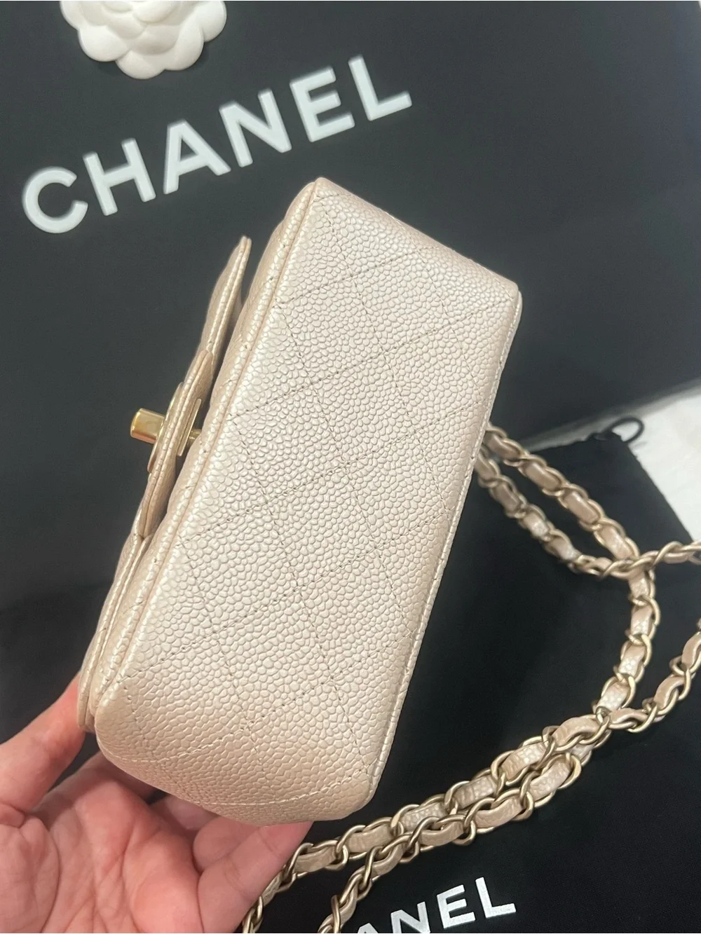 Rare🔥Chanel Classic Caviar Square Flap Bag GHW